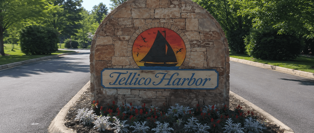 tellico harbor entrance